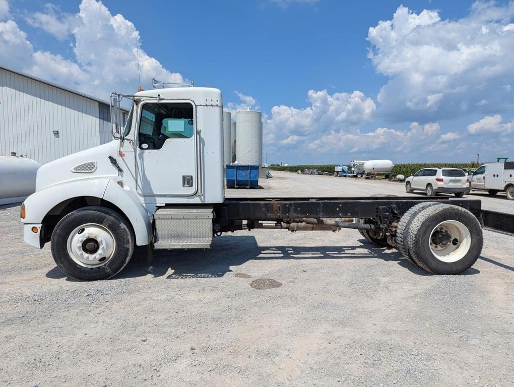 Image of Kenworth T300 Primary image