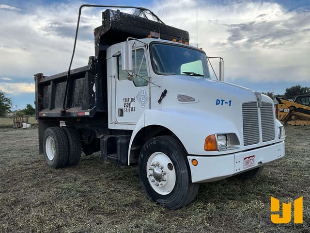 Image of Kenworth T300 equipment image 2