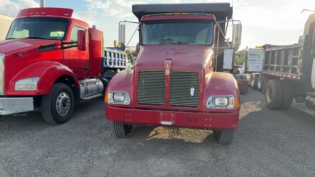 Image of Kenworth T300 equipment image 1