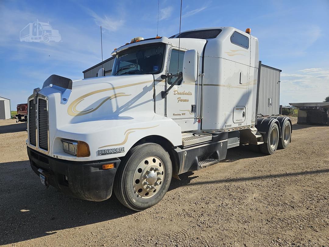 Image of Kenworth T600 Primary image