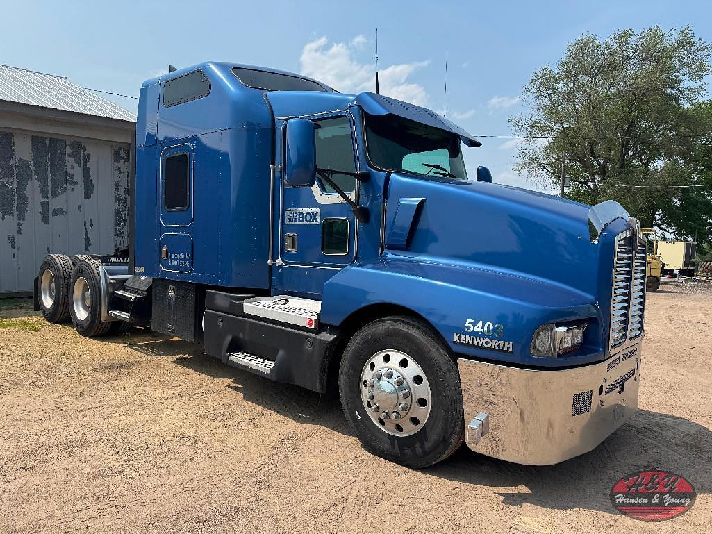 Image of Kenworth T600 Primary image