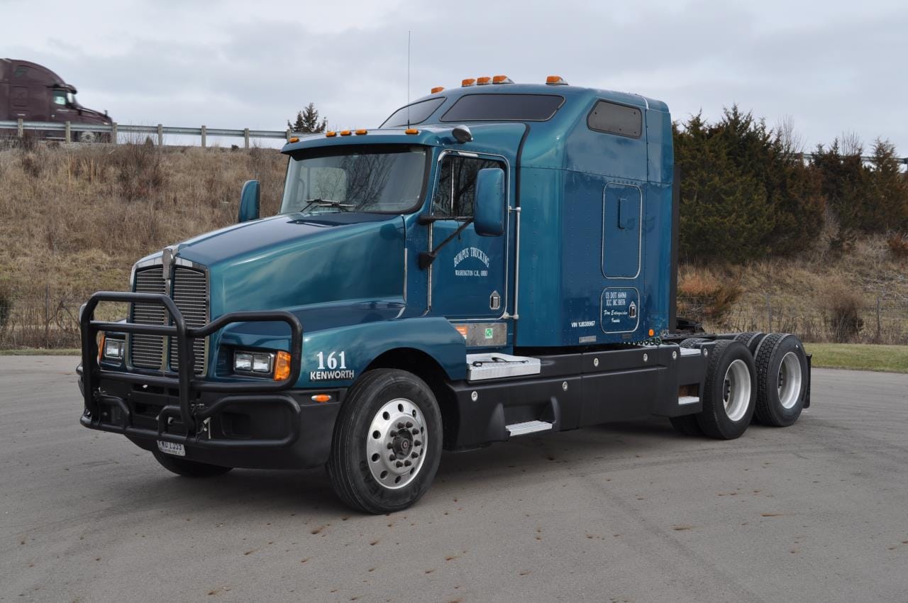 Main image Kenworth T600