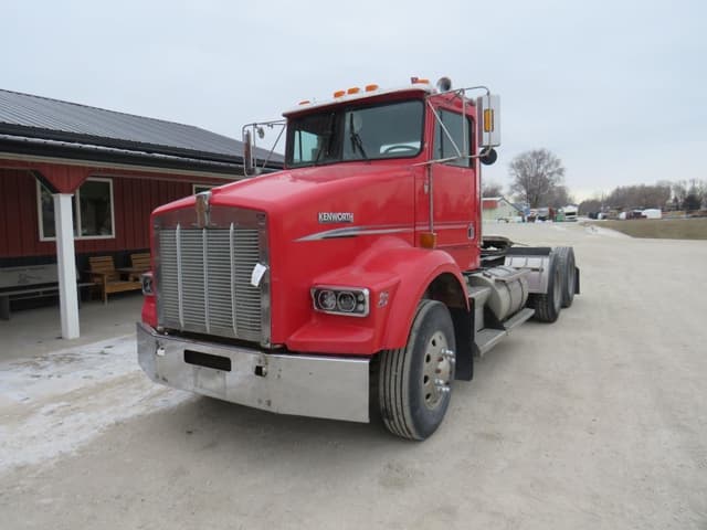 Image of Kenworth T800 equipment image 1