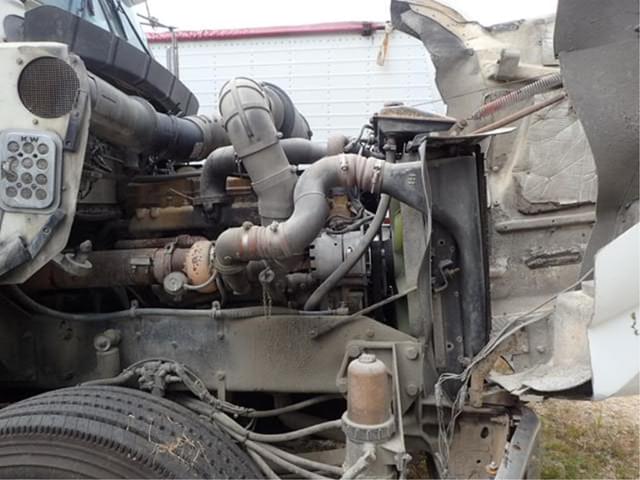 Image of Kenworth T800 equipment image 2