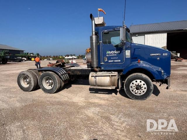 Image of Kenworth T800 equipment image 2