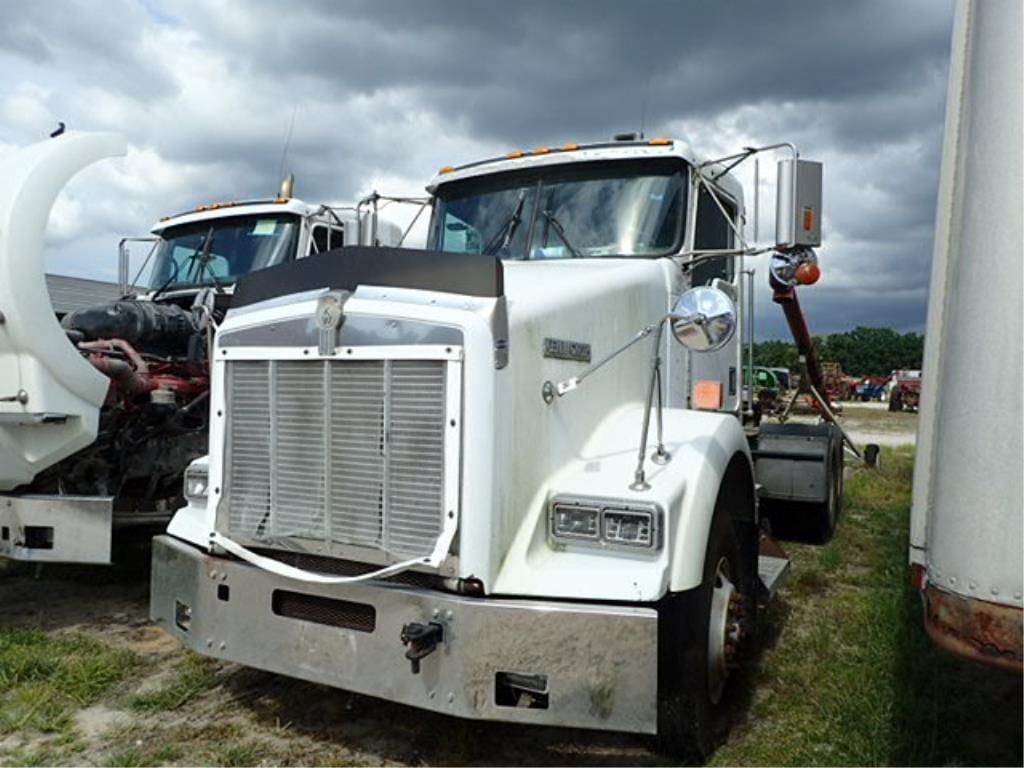 Image of Kenworth T800 Primary image