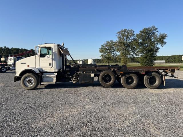 Image of Kenworth T800 equipment image 1