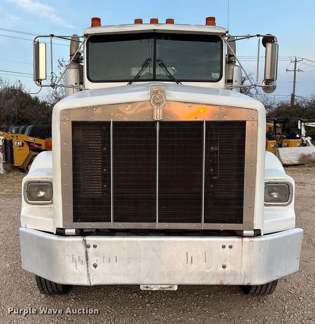 Image of Kenworth T800 equipment image 1