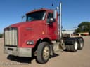 2000 Kenworth T800 Image