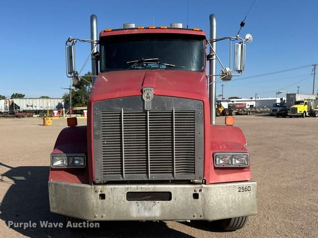 Image of Kenworth T800 equipment image 1