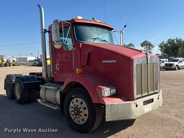 Image of Kenworth T800 equipment image 2