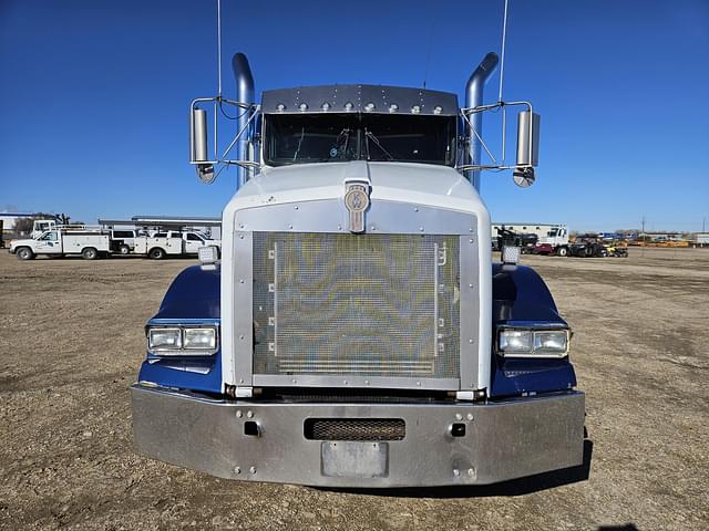 Image of Kenworth T800 equipment image 1