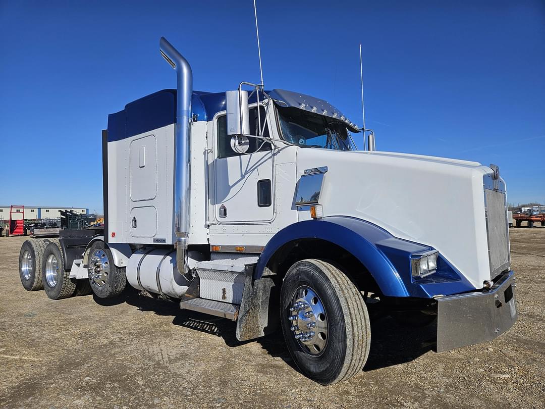 Image of Kenworth T800 Primary image