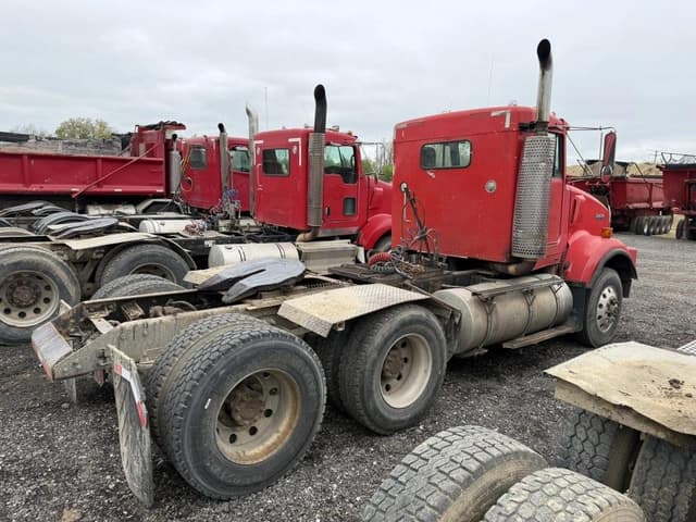 Image of Kenworth T800 equipment image 3