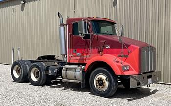 2000 Kenworth T800 Equipment Image0