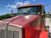 Thumbnail image Kenworth T800 11