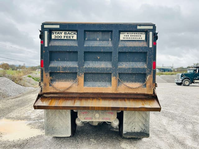 Image of Kenworth T800 equipment image 3