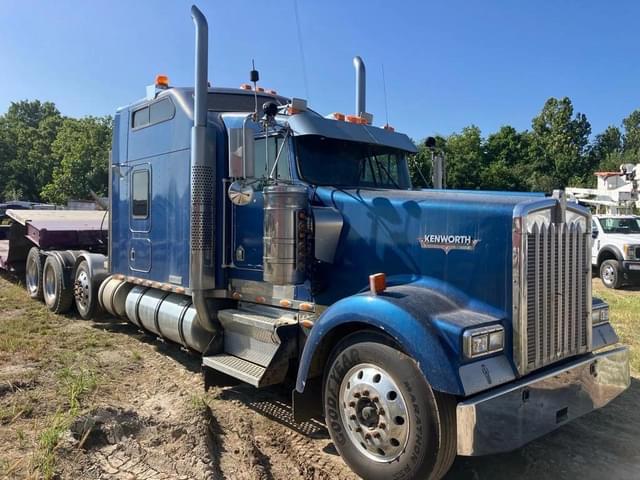 Image of Kenworth W900 equipment image 2