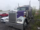 2000 Kenworth W900 Image