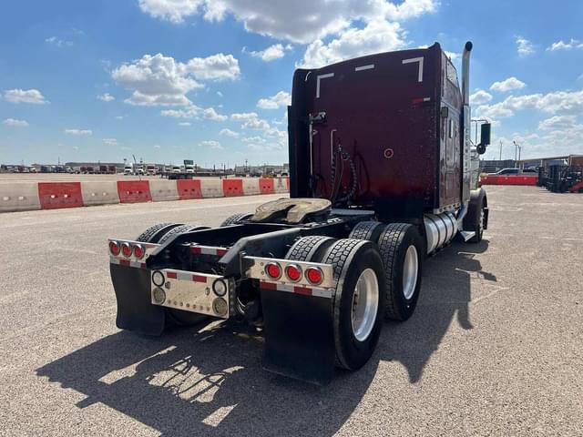 Image of Kenworth W900 equipment image 3
