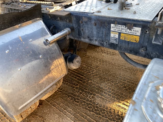 Image of Kenworth W900 equipment image 4