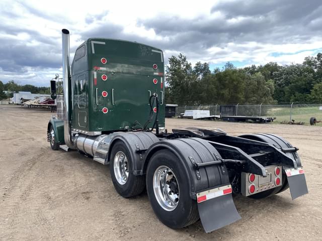 Image of Kenworth W900 equipment image 1