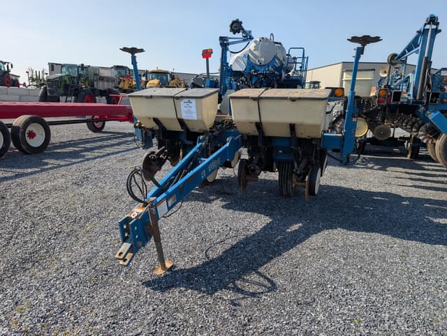 Image of Kinze 3000 equipment image 4