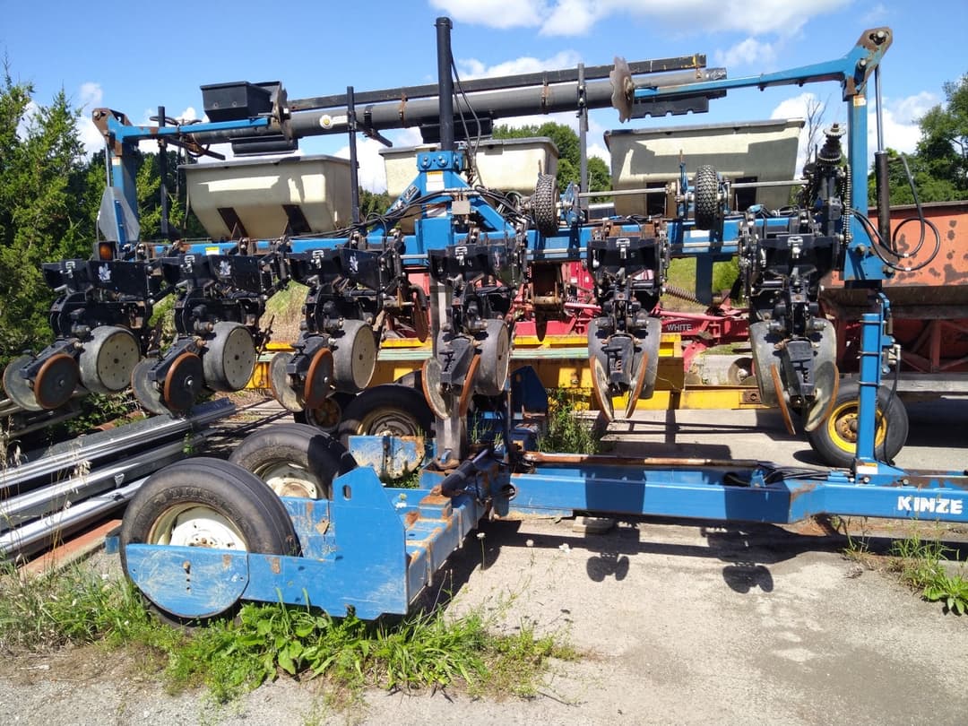 Image of Kinze 3500 Primary Image