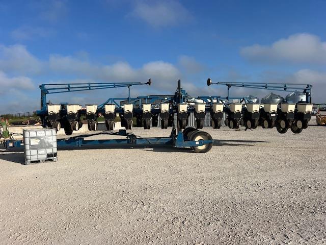 Image of Kinze 3600 Primary image