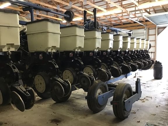 Main image Kinze 3600