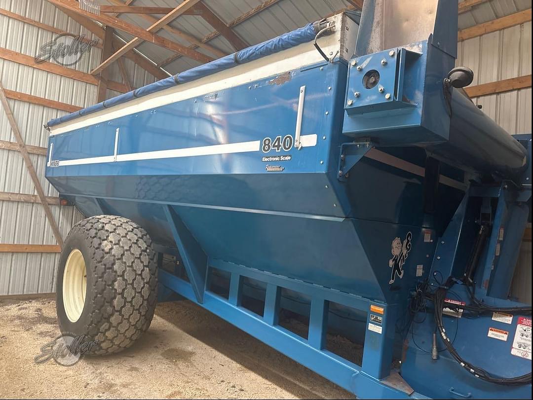 Image of Kinze 840 Primary image