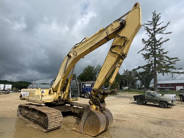 Image of Kobelco SK300LC equipment image 2