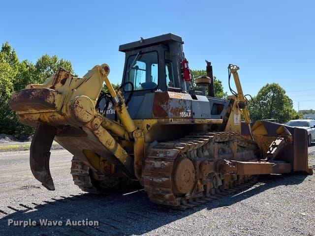 Image of Komatsu D155AX equipment image 4