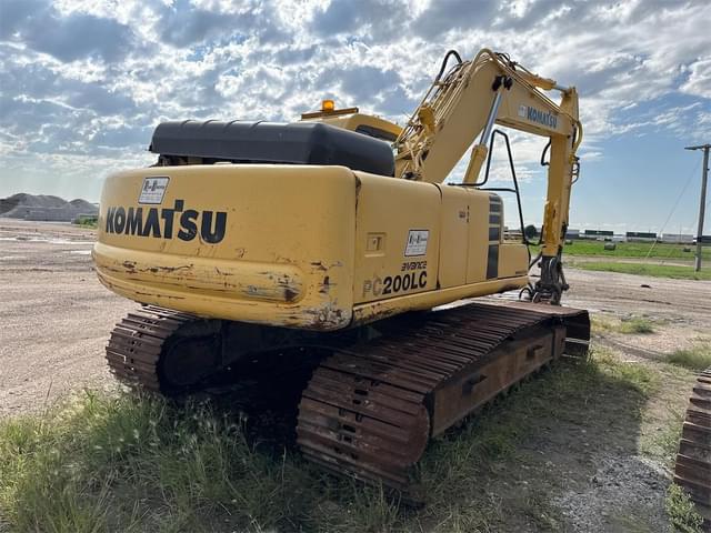 Image of Komatsu PC200LC equipment image 2