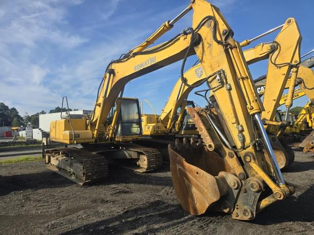 Image of Komatsu PC210LC equipment image 1