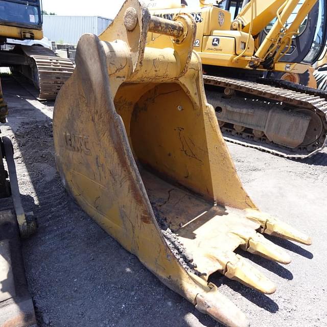 Image of Komatsu PC450-6 equipment image 1