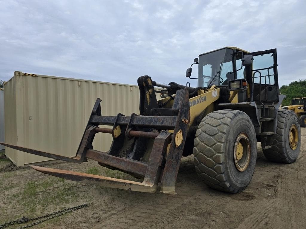 Image of Komatsu WA450 Primary image
