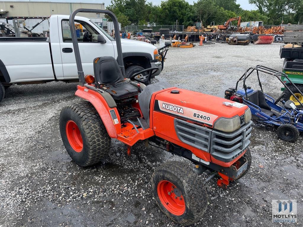Main image Kubota B2400