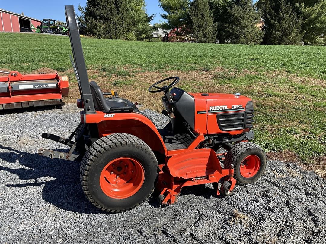 Image of Kubota B7400 Image 1