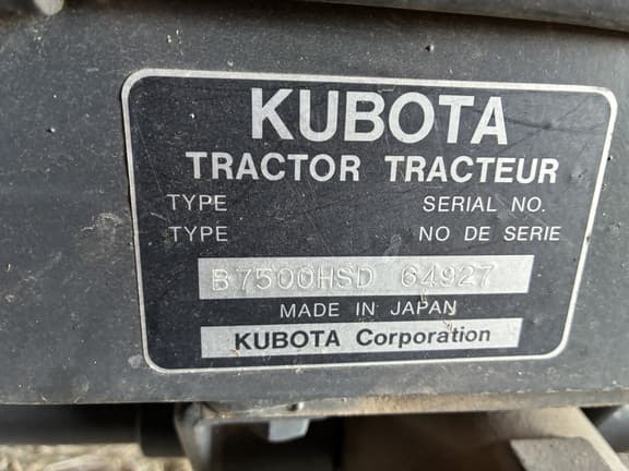 Image of Kubota B7500 equipment image 4
