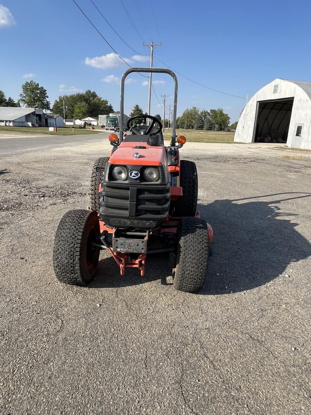 Image of Kubota B7500 equipment image 2