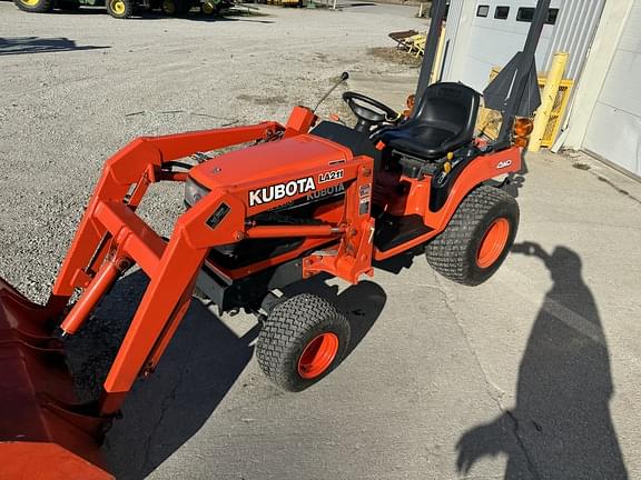 Image of Kubota BX2200D equipment image 2