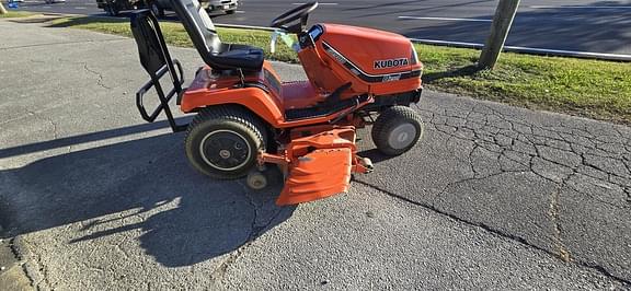 Image of Kubota G1900 equipment image 4