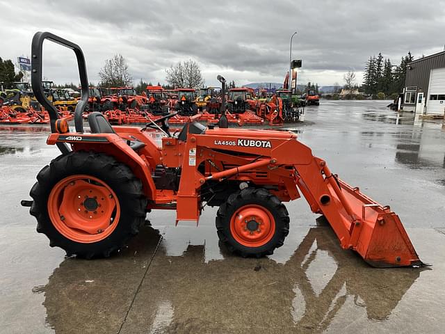 Image of Kubota L3000DT equipment image 4