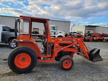 2000 Kubota L3710 Equipment Image0