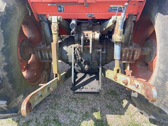 Image of Kubota M4900 equipment image 3