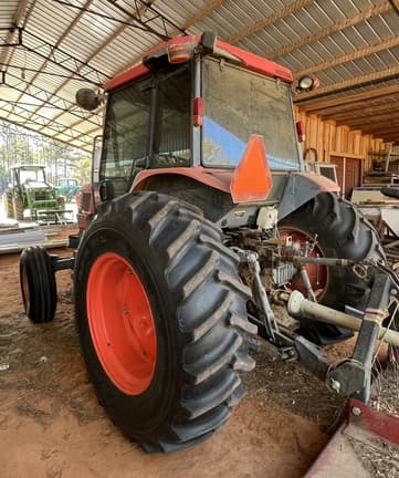 Image of Kubota M9000 equipment image 1