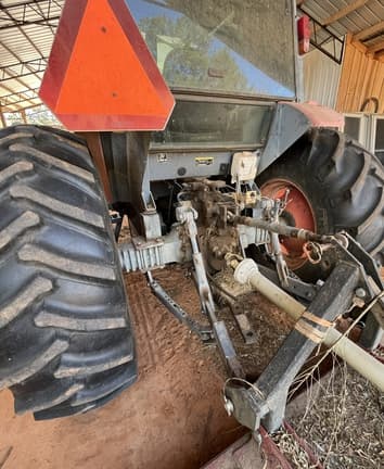 Image of Kubota M9000 equipment image 4