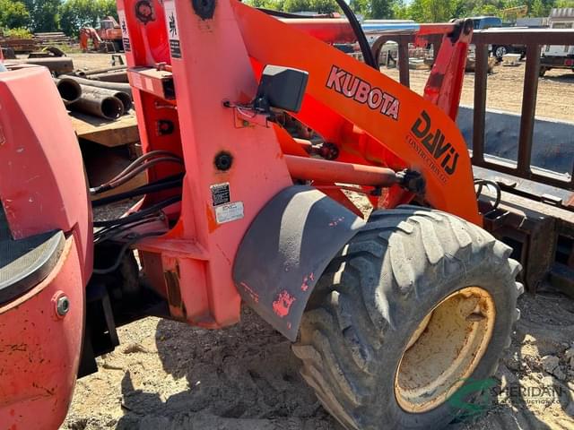 Image of Kubota R520 equipment image 4