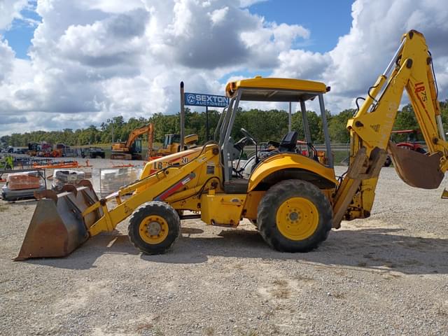 Image of New Holland LB75 equipment image 3